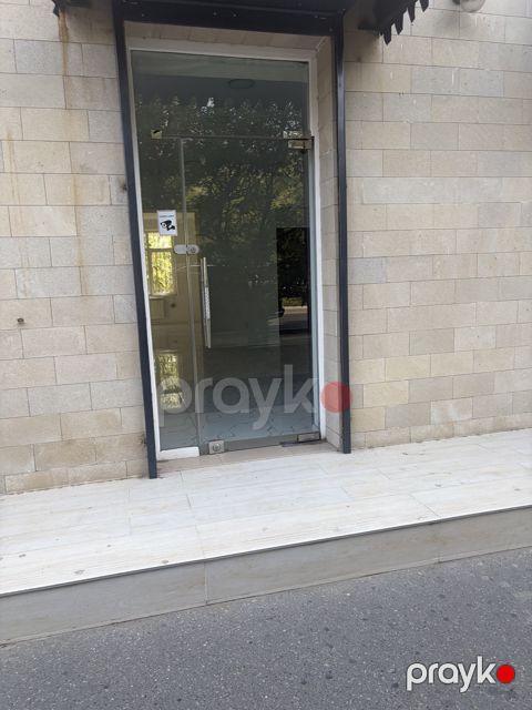 Satılır obyekt 120 m² — Bakı
