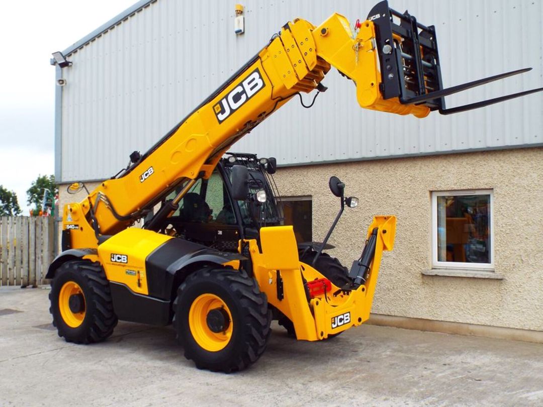 JCB1740 icarə xidməti — Xidmətlər, Bakı (3)