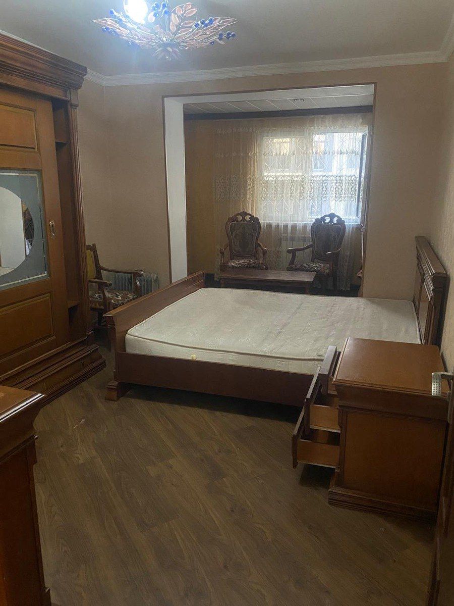 İcarəyə verilir 3 otaqlı köhnə tikili 90 m² — Mənzil, Bakı (5)