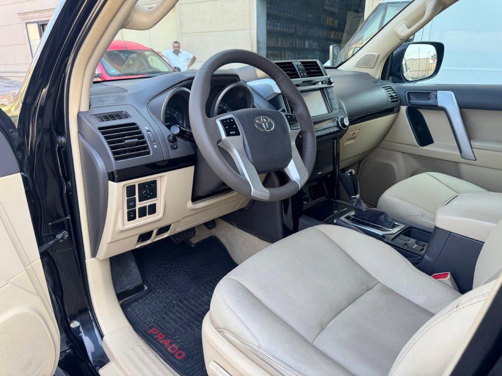 Toyota Land Cruiser Prado, 2.7 L, 2014 il, 253 000 km — Avtomobillər, Bakı