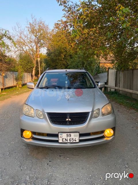 Mitsubishi Airtrek, 2.0 L, 2002 il, 300 000 km