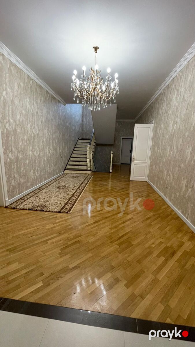 Satılır 8 otaqlı həyət evi/bağ evi 450 m² — Ev, villa, Bakı (9)