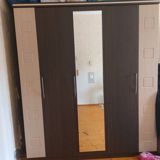 Geniş həcmli paltar dolabı - 4 qapılı konstruksiya — Wardrobes