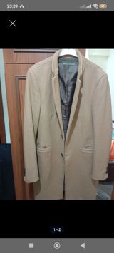 ZARA MAN kişilər üçün palto - Rəng: bej/şabalıd tonunda - Kəsim — Личные вещи