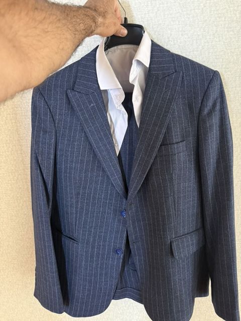 Elmas Men’s Fashion kostyum dəsti Az geyinilib 200 anina almiwam
