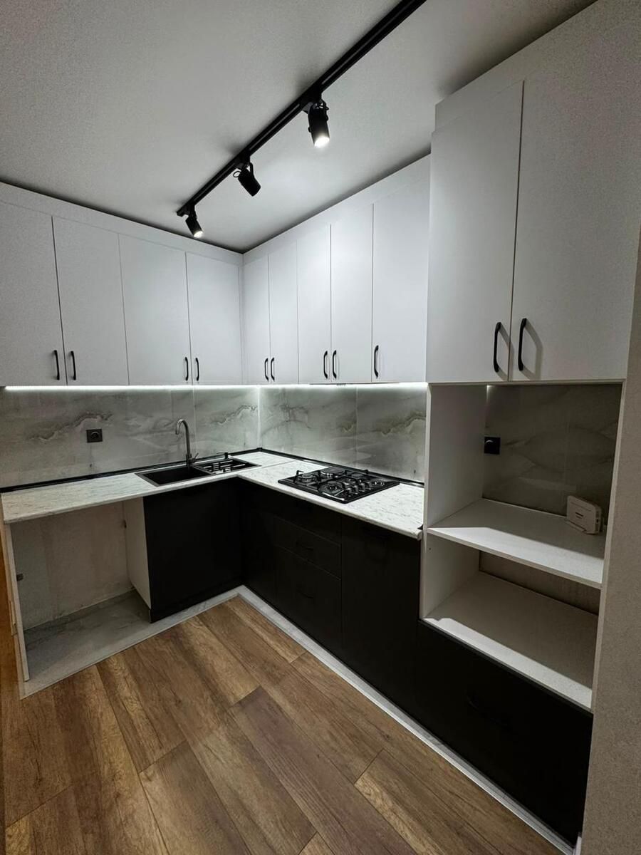 Satılır 3 otaqlı köhnə tikili 85 m² — Mənzil, Bakı (5)