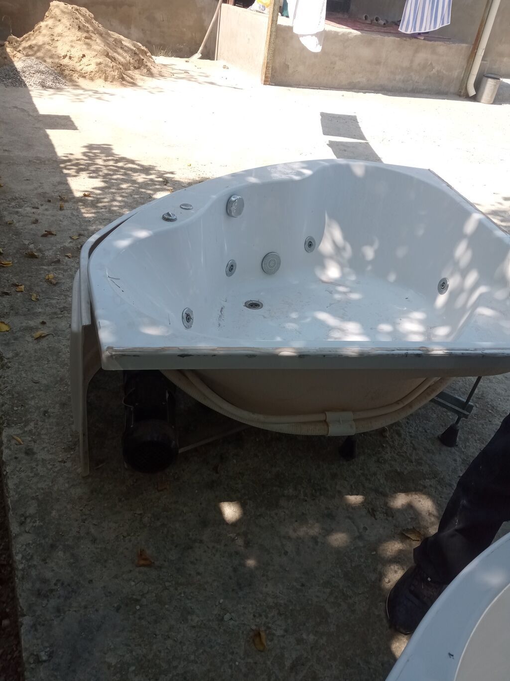 Pli hidromasaj vannası (jakuzzi) - Forma: üçbucaq/künc quruluşlu, 2 — Santexnika, Bakı