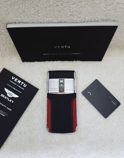 Vertu Signature Touch Bentley 64GB/2GB — Ağıllı saatlar və qolbaqlar