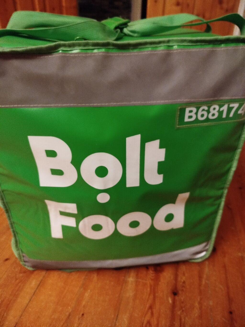 Bolt Food termo çatdırılma çantası (kuryer üçün) - Rəng: yaşıl/boz — Mallar, Digah (4)