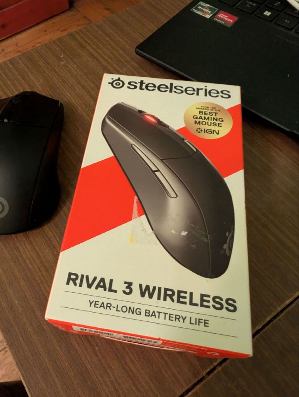 Oyun siçanı SteelSeries Rival 3 Wireless. Bir ay istifadə olunub