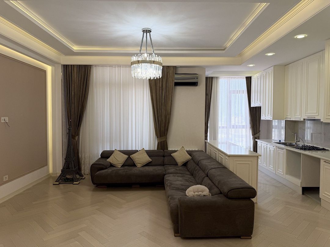 Satılır 3 otaqlı yeni tikili 120 m² — Mənzil, Bakı (7)