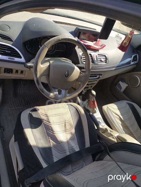 Renault minivan/sedan interyeri – salon paketi
