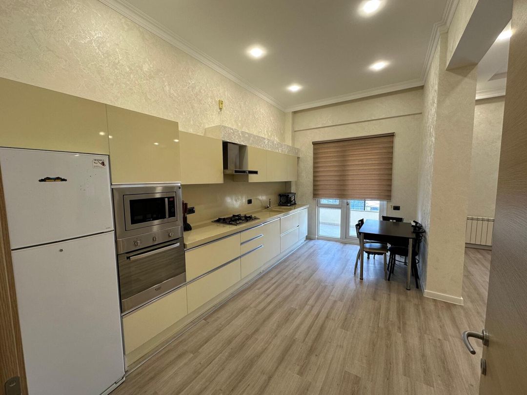 İcarəyə verilir 3 otaqlı yeni tikili 148 m² — Mənzil, Bakı (3)