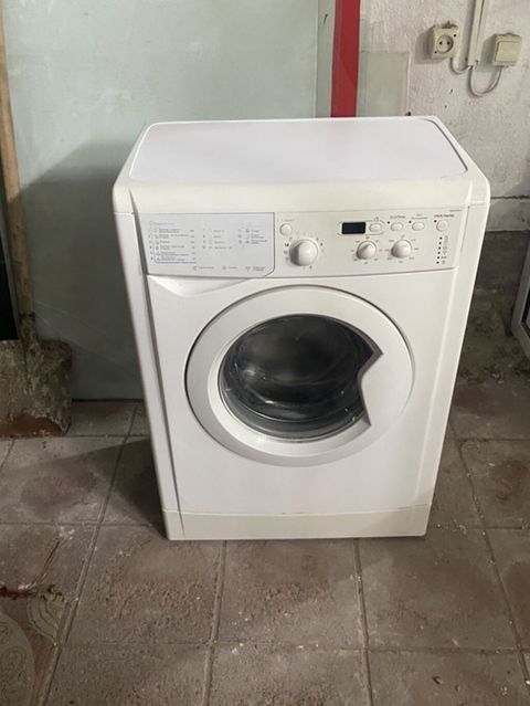 Öndən yüklənən paltaryuyan maşın – Indesit EcoTime seriyası — Bakı