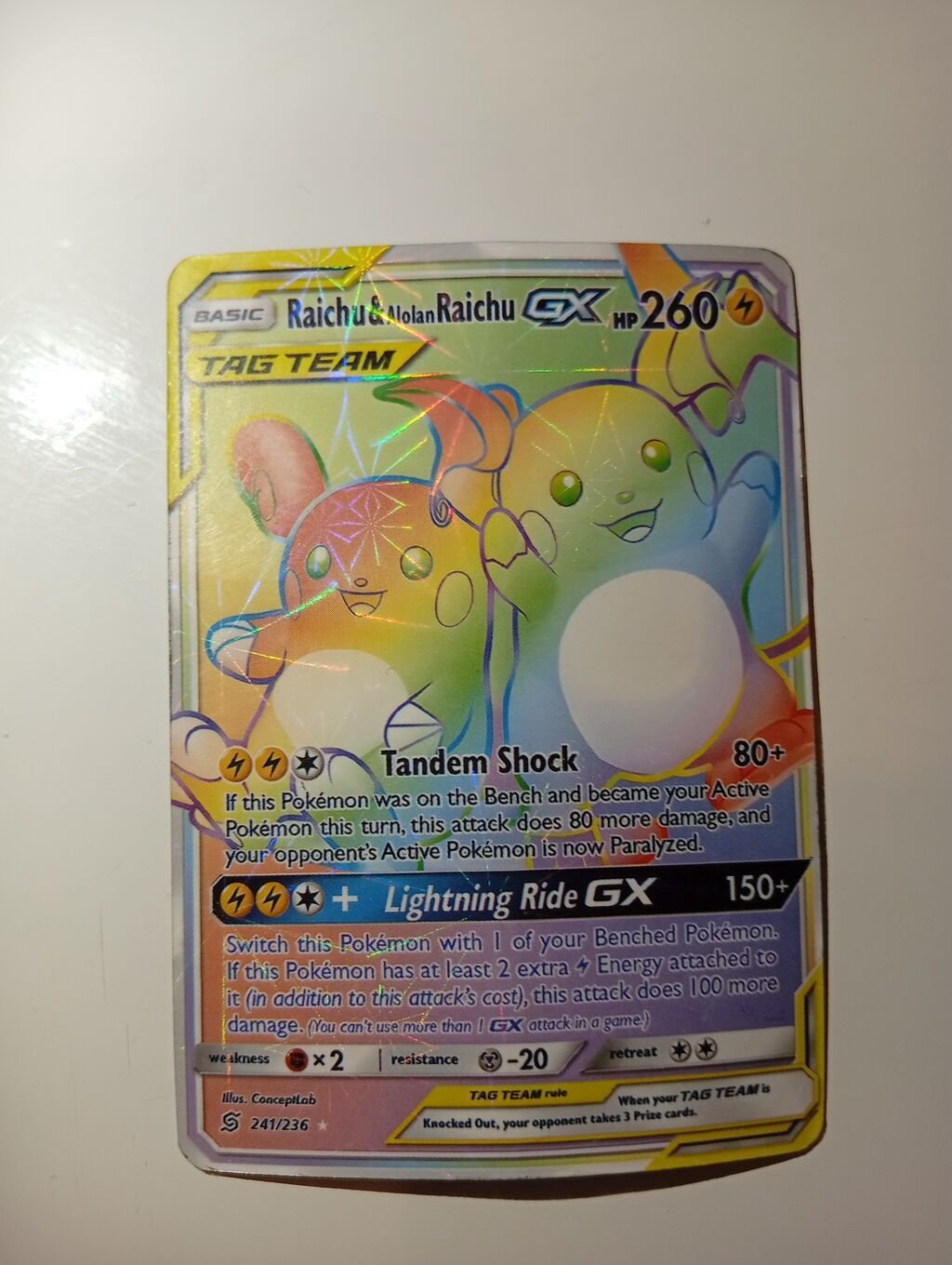 Pokémon TCG kolleksiya kartı – Raichu & Alolan Raichu GX (TAG