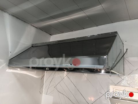 Paslanmayan poladdan istehsal olunan tüstü çıxarıcı başlıqlar və