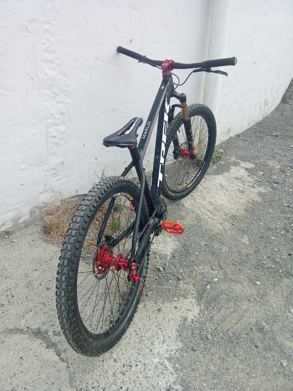 Trek Marlin 4 dağ velosipedi