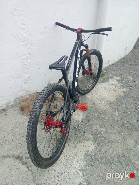 Trek Marlin 4 dağ velosipedi