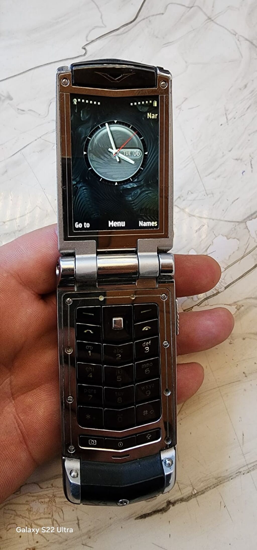 Vertu rəng - Qara, Düyməli — Vertu, Bakı (4)