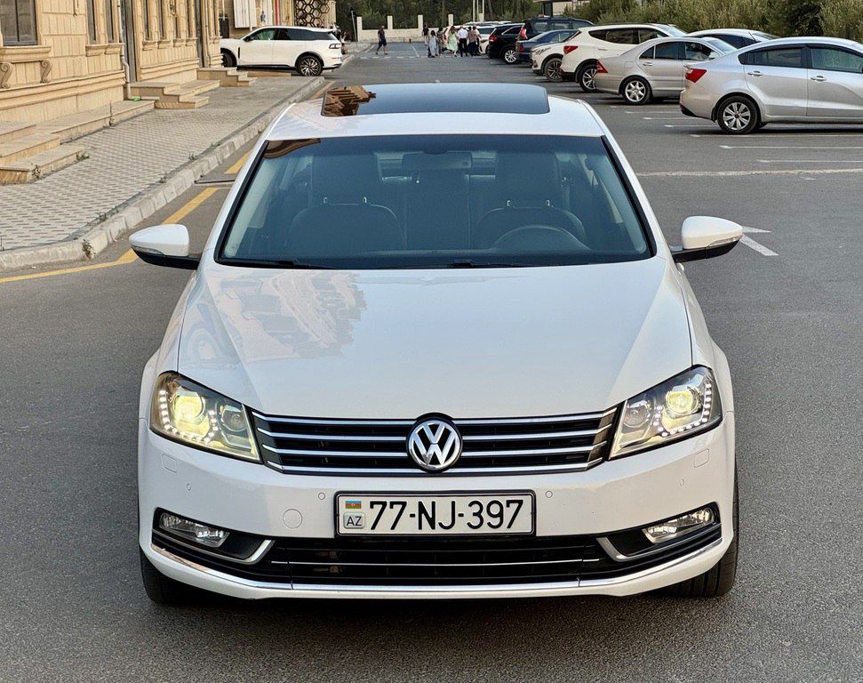 Volkswagen Passat, 1.8 L, 2012 il, 179 653 km — Avtomobillər, Bakı