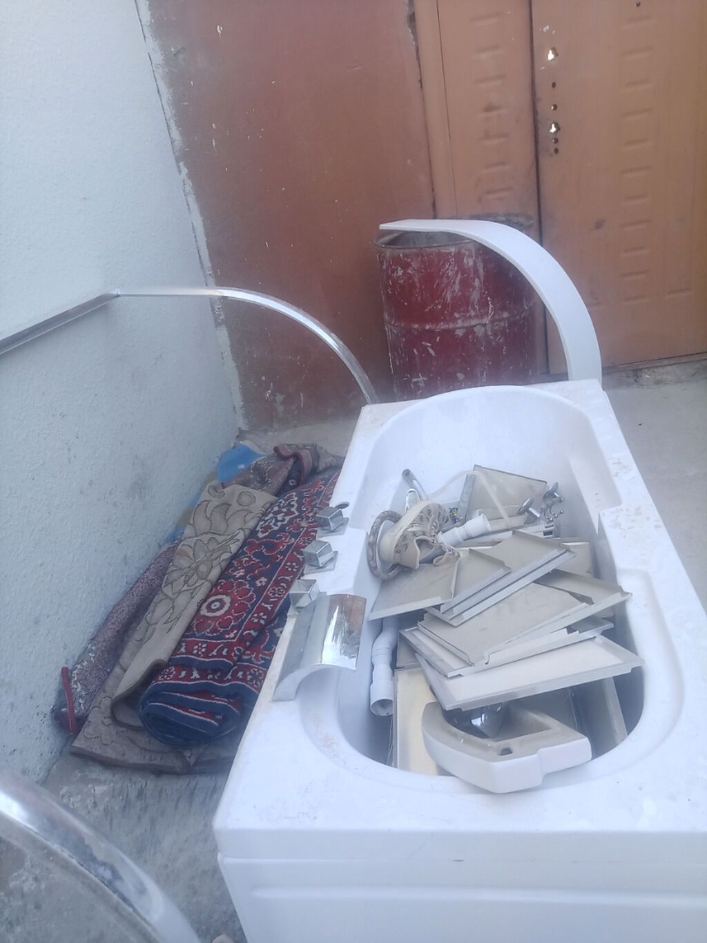 Hamam cakuzi vanası yaxşi vezyetdedi WhatsApp aktiv — Santexnika, Bakı (2)
