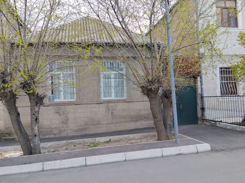 3 otaqlı, 86 kv. m, Orta təmir