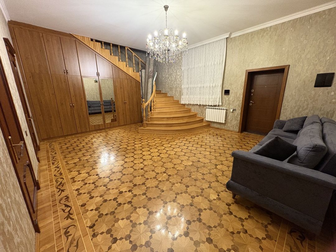Satılır 5 otaqlı həyət evi/bağ evi 282 m² — Ev, villa, Bakı (2)
