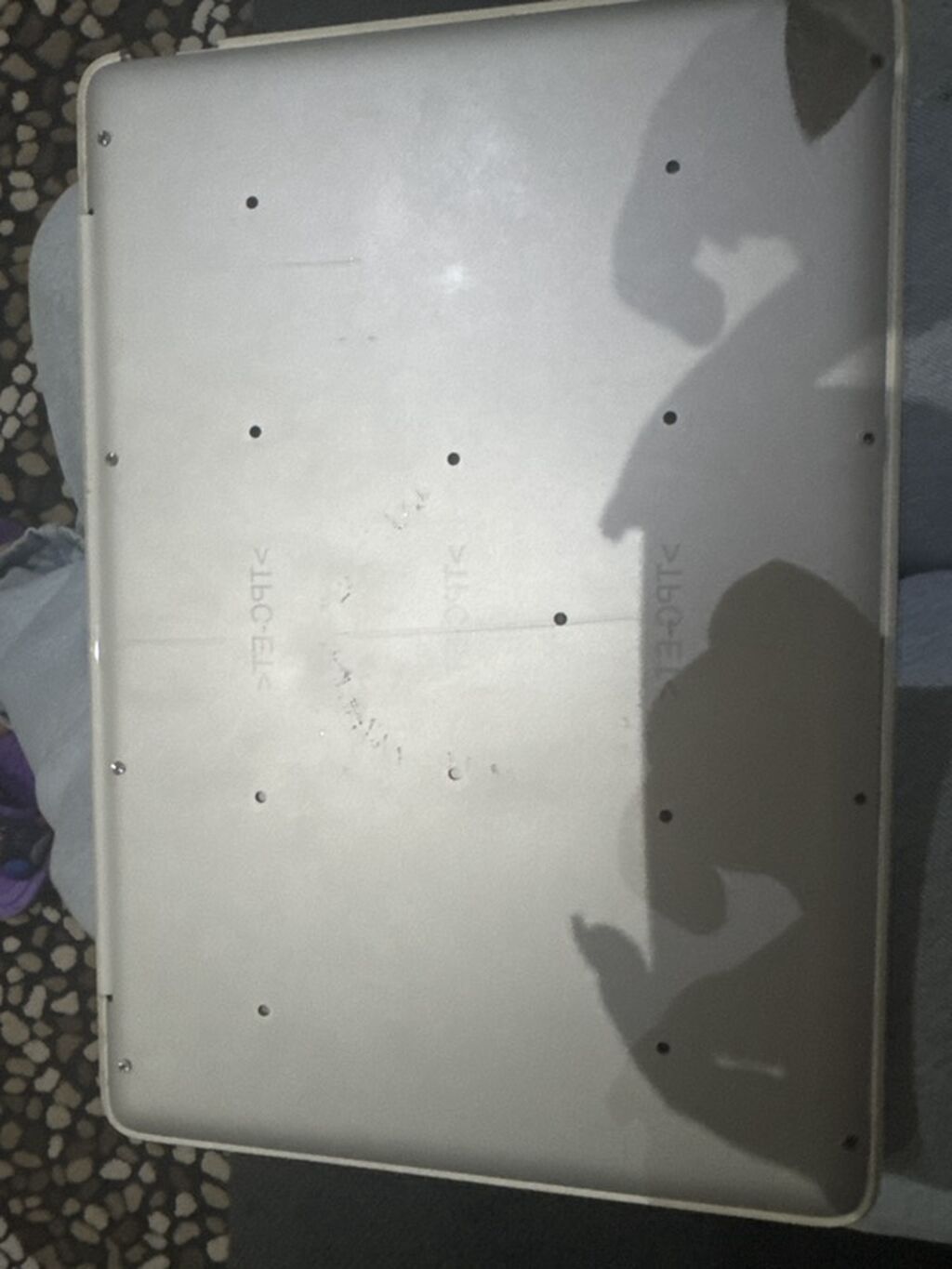 Apple MacBook (ağ, polikarbon korpus) - Ekran: 13.3" (LED), üst — Apple Macbook, Bakı (2)