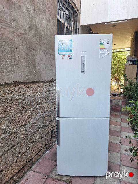 Soyuducu Siemens