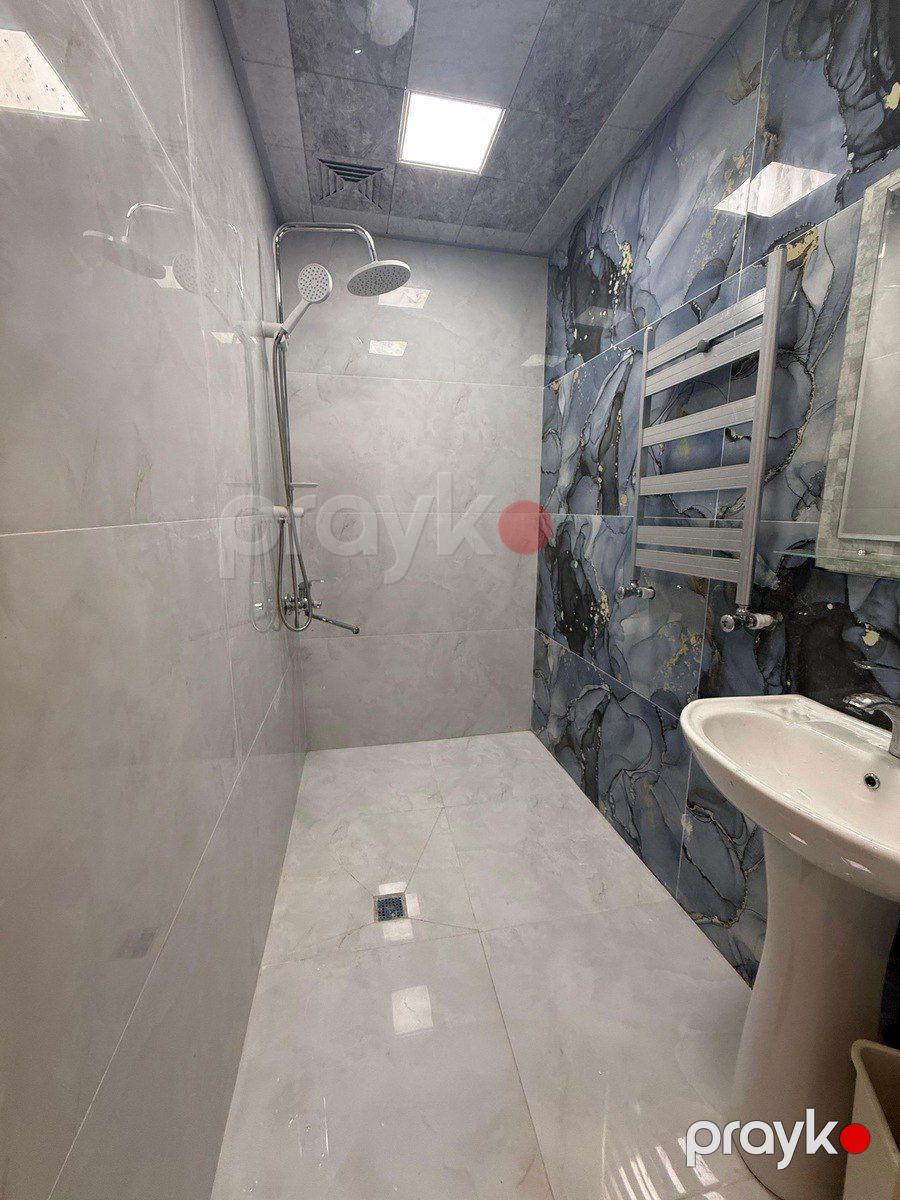 Satılır 3 otaqlı köhnə tikili 96 m² — Mənzil, Bakı (11)