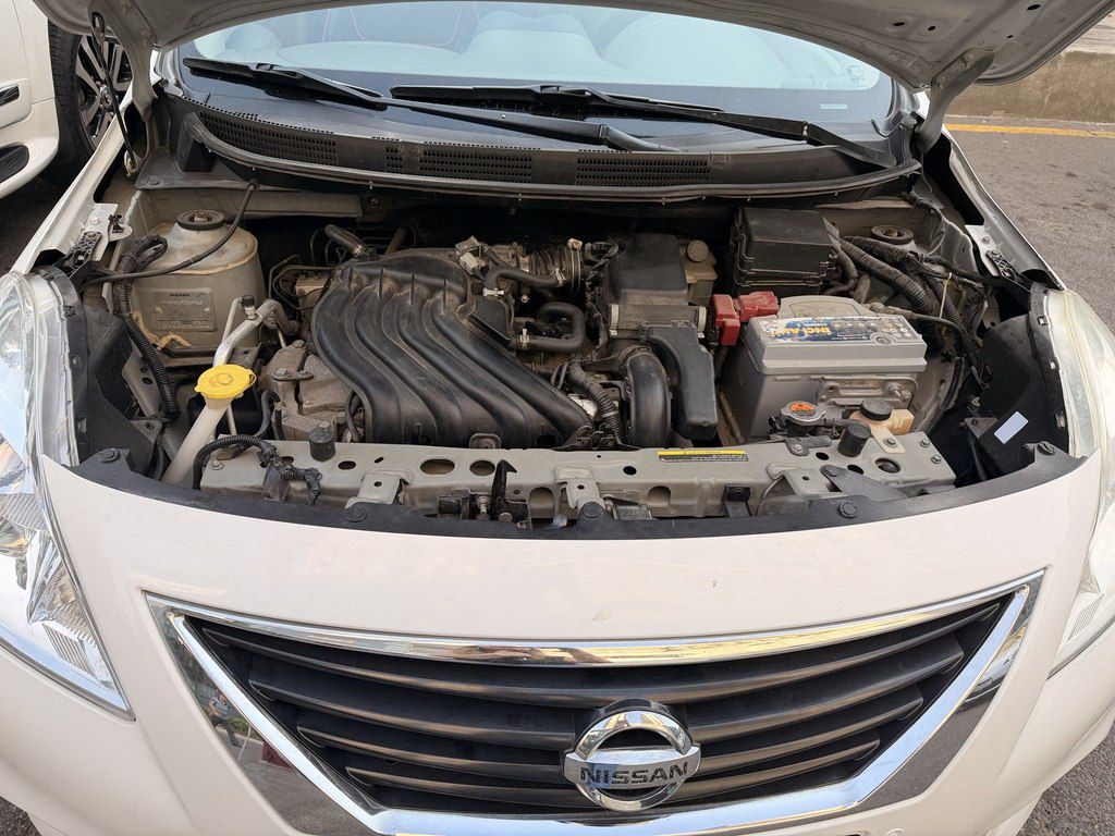 Nissan Sunny, 1.5 L, 2014 il, 200 000 km — Avtomobillər, Bakı (4)