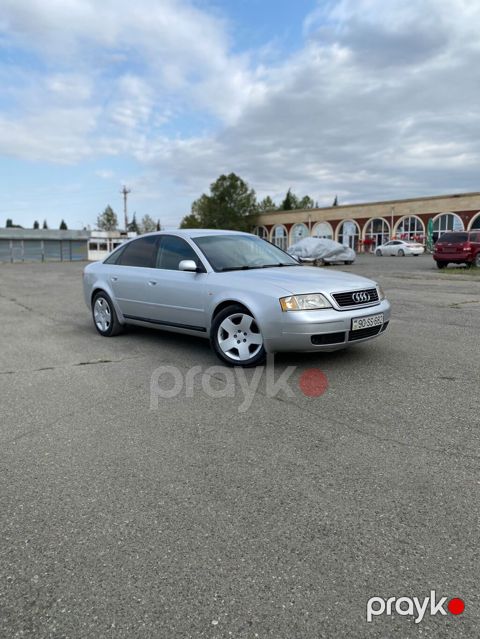 Audi A6: 2.4 l | 1998 il Sedan