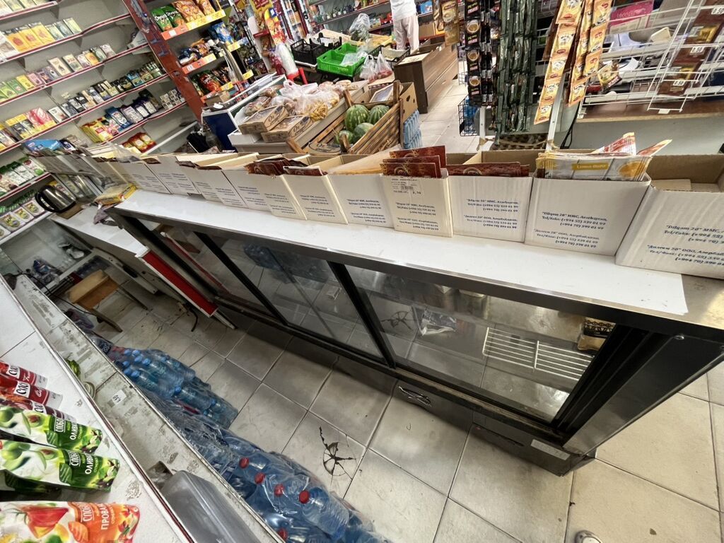 Vitrin tipli soyuducu vitrina - Tip: Şüşə ön panelli, üfüqi xidmət