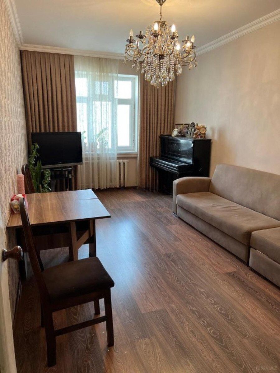 Satılır 3 otaqlı köhnə tikili 51 m² — Mənzil, Bakı (2)