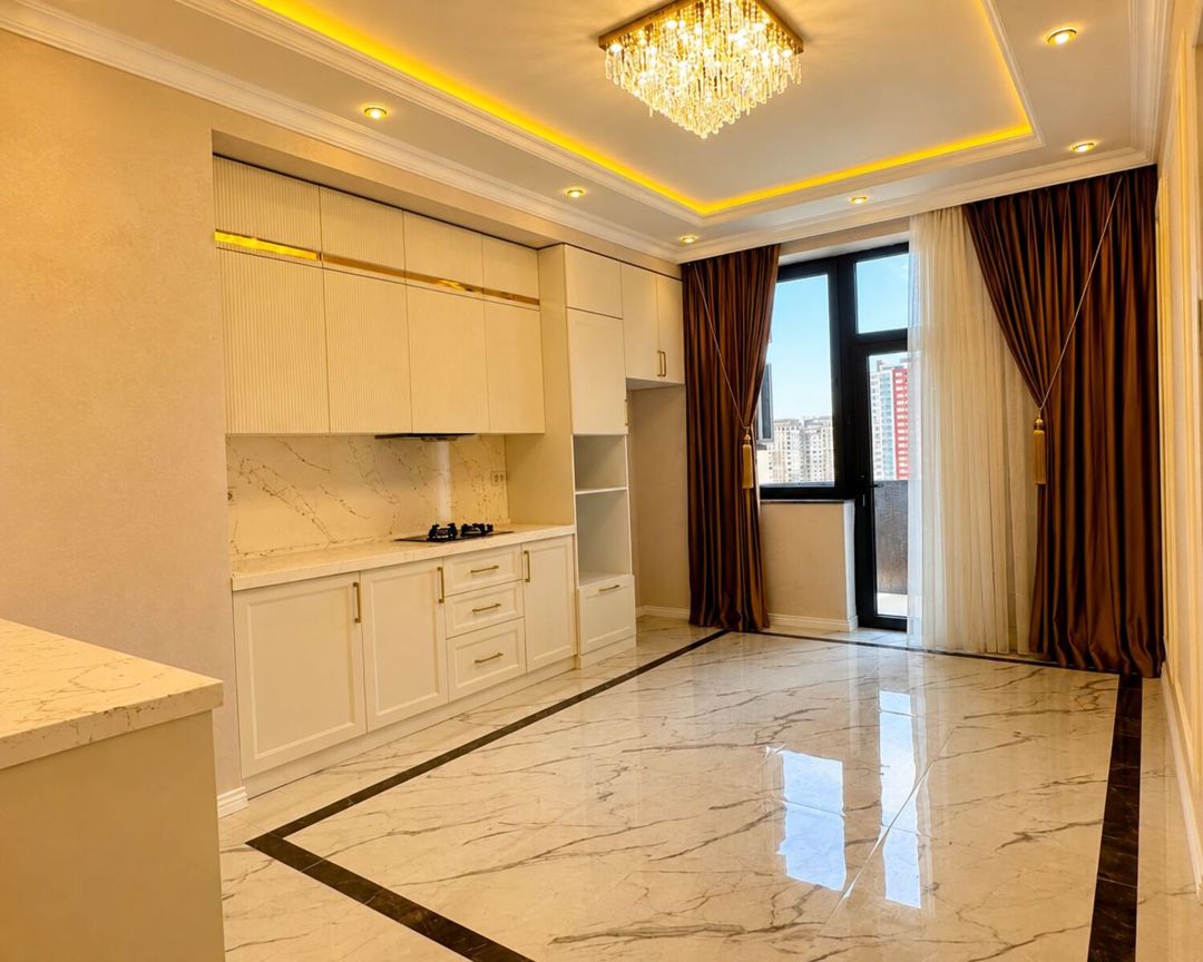 Satılır 4 otaqlı yeni tikili 160 m² — Mənzil, Bakı