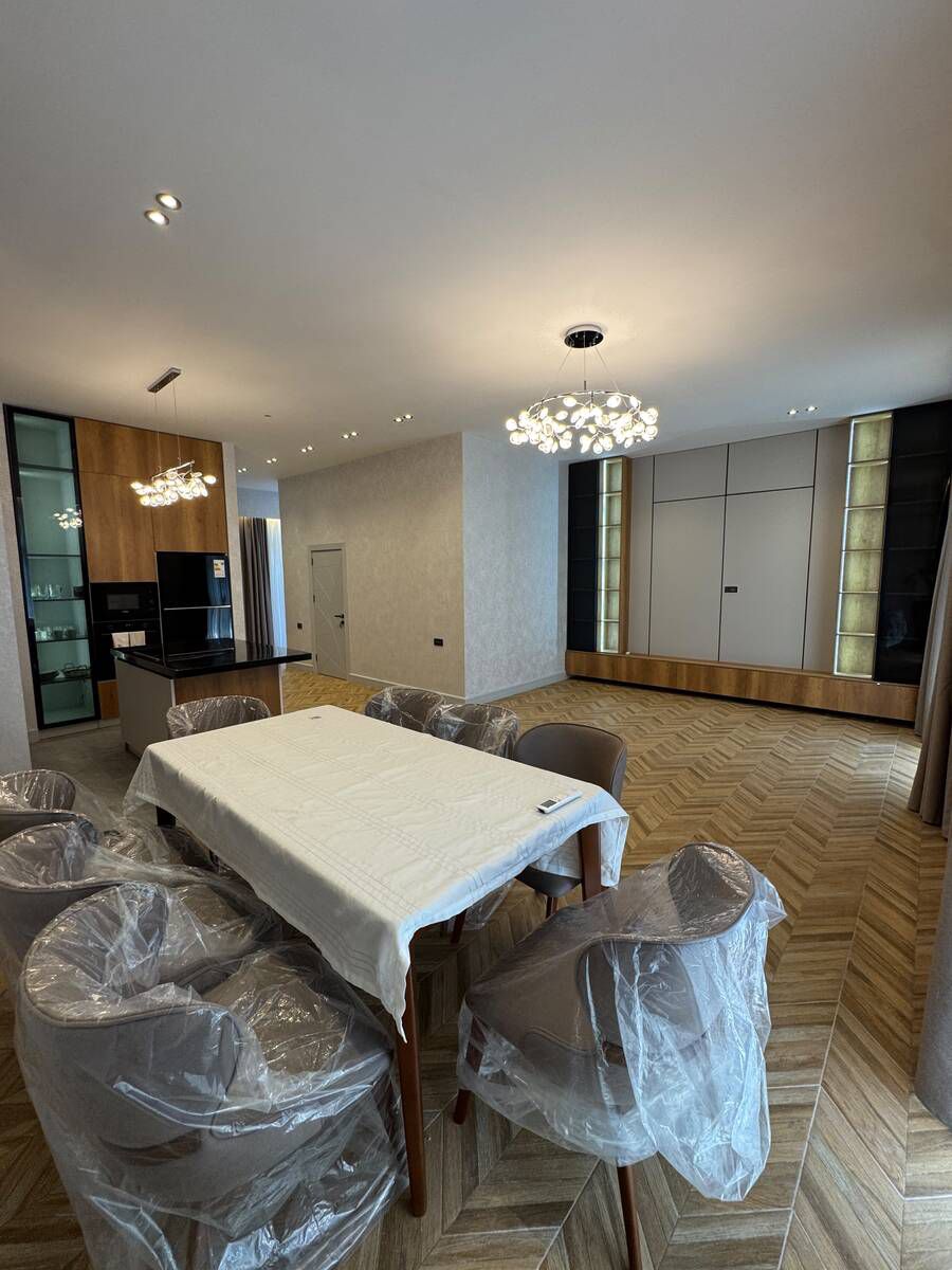 Satılır 4 otaqlı həyət evi/bağ evi 230 m² — Ev, villa, Bakı (2)