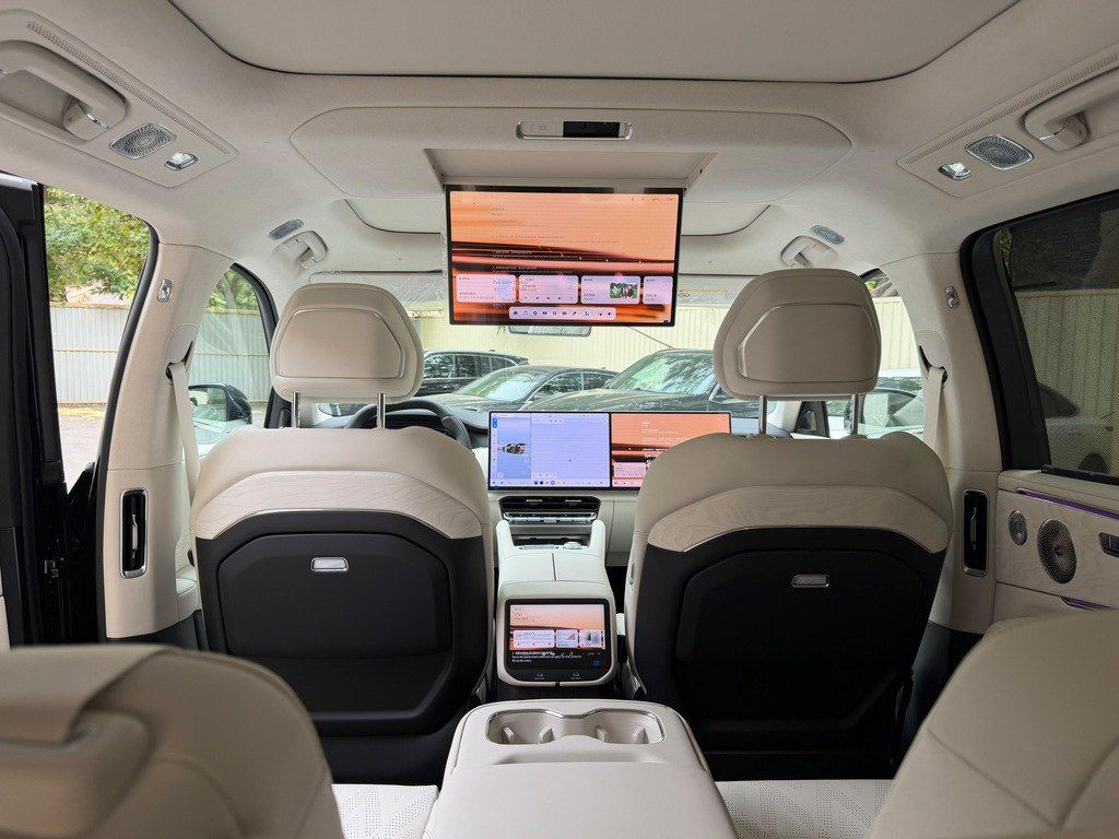 ZEEKR 8X, 2.0 L, 70 kWh, 2026 il, yeni — Avtomobillər, Bakı (10)