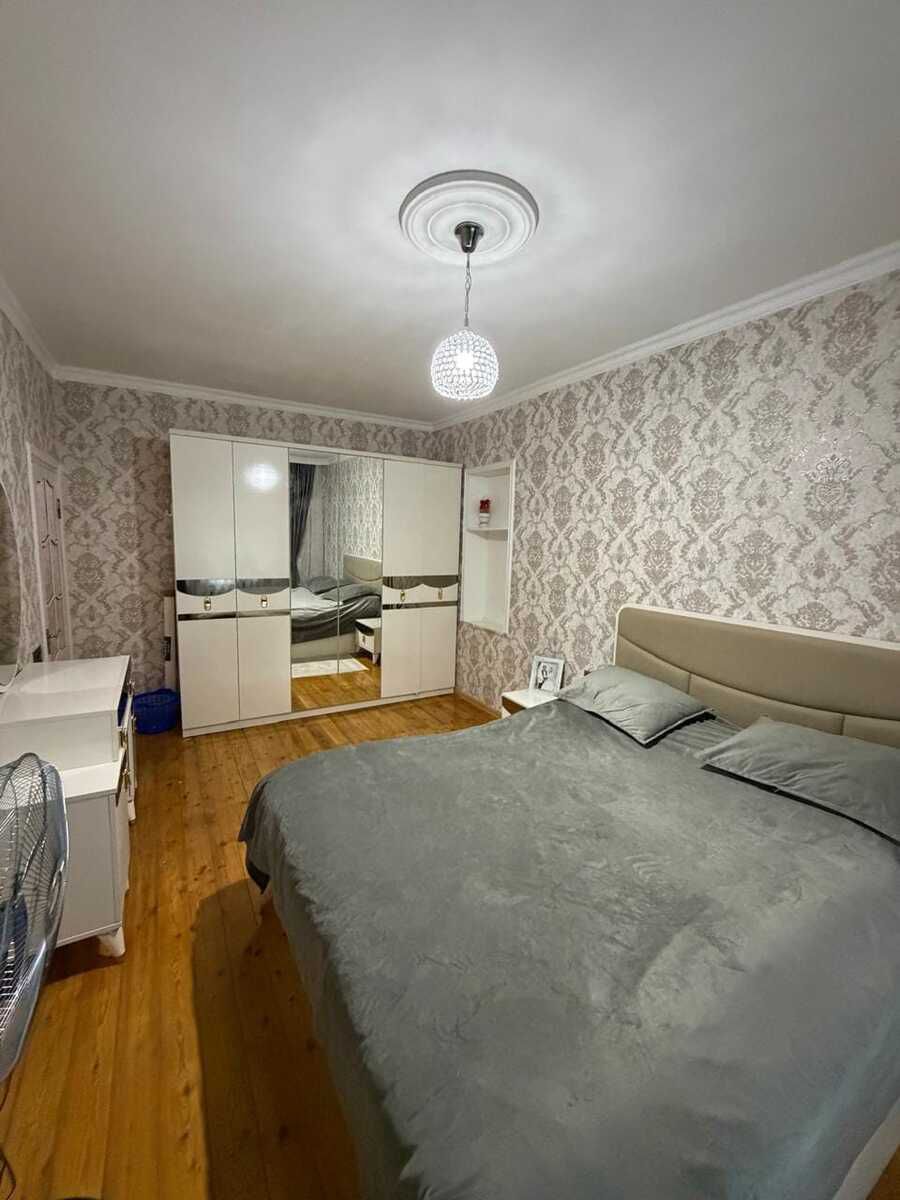 Satılır 4 otaqlı köhnə tikili 110 m² — Mənzil, Bakı (6)