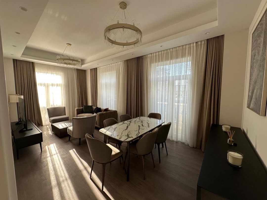 İcarəyə verilir 3 otaqlı yeni tikili 117 m² — Mənzil, Bakı (2)