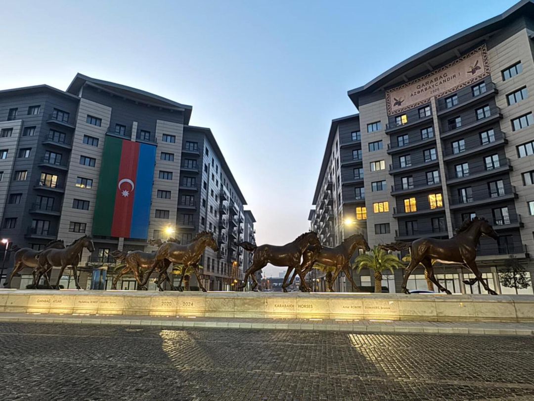 Satılır 3 otaqlı yeni tikili 132 m² — Mənzil, Bakı (3)