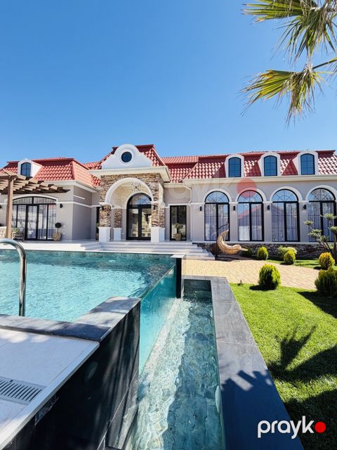 Satılır 5 otaqlı həyət evi/bağ evi 280 m²