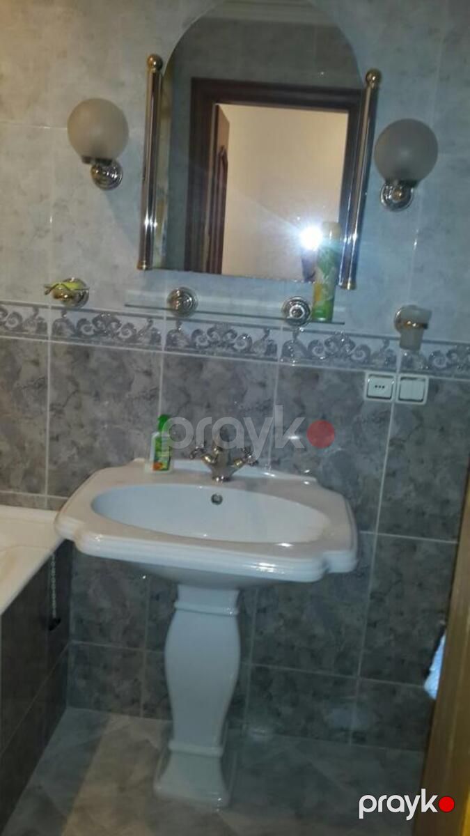 İcarəyə verilir 2 otaqlı köhnə tikili 60 m² — Mənzil, Bakı (11)