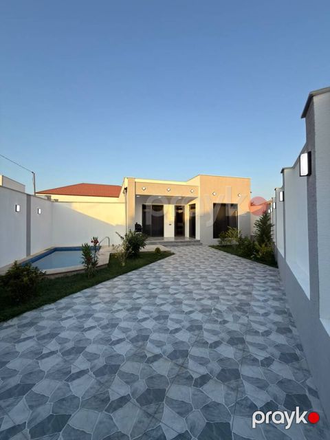 Satılır 4 otaqlı həyət evi/bağ evi 130 m²