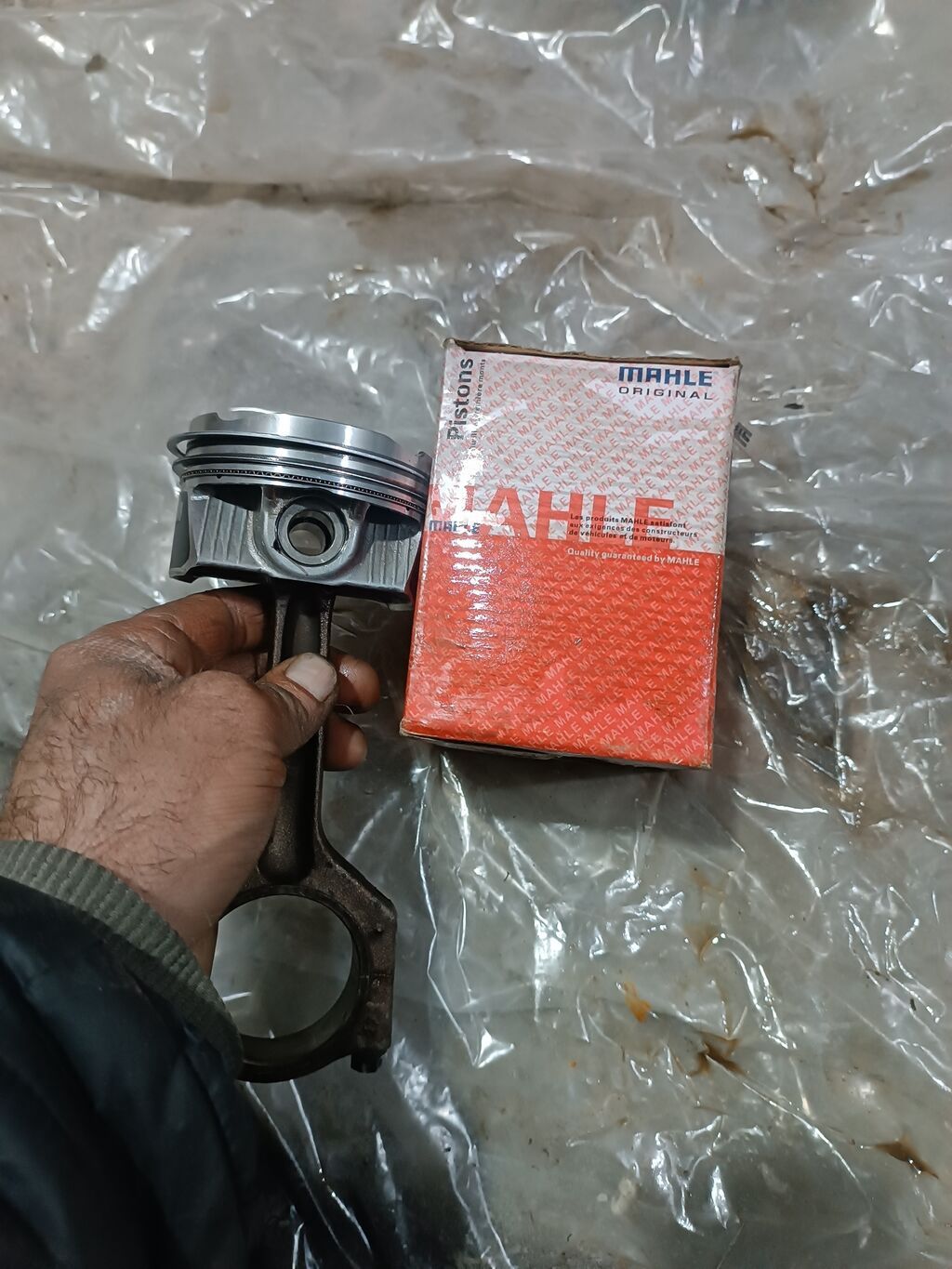 Val və 2 şatun satilib qalan her biri satiliqdi ideal vəziyyətdədi heç — Ehtiyat hissələri, Bakı (5)