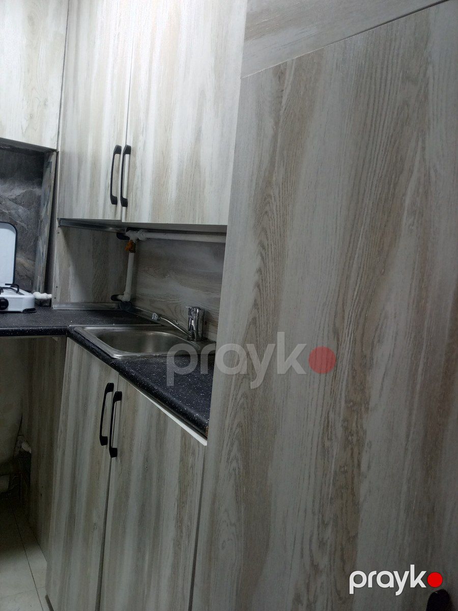İcarəyə verilir 1 otaqlı köhnə tikili 16 m² — Mənzil, Bakı (9)
