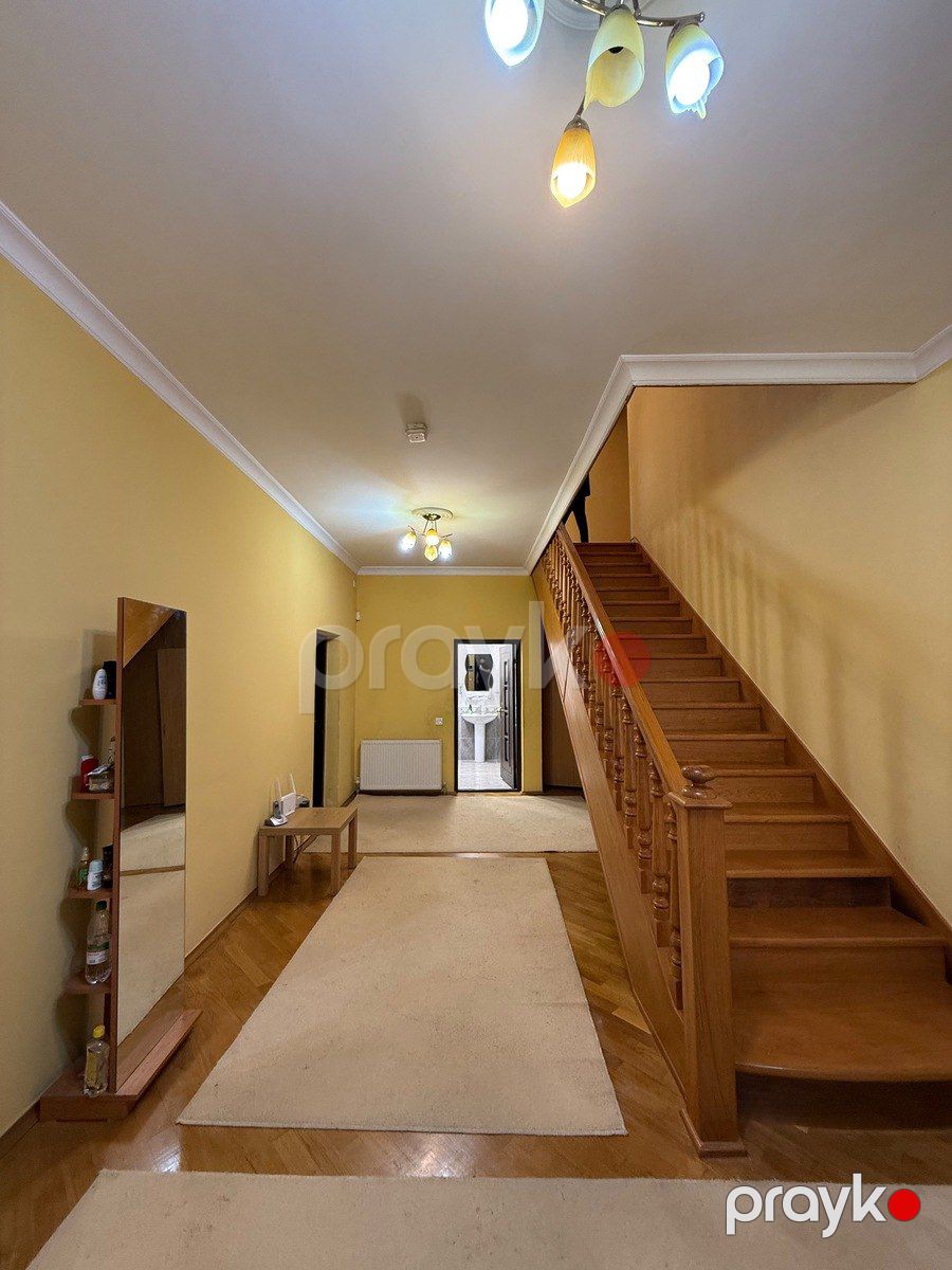 Satılır 12 otaqlı həyət evi/bağ evi 600 m² — Ev, villa, Bakı (12)
