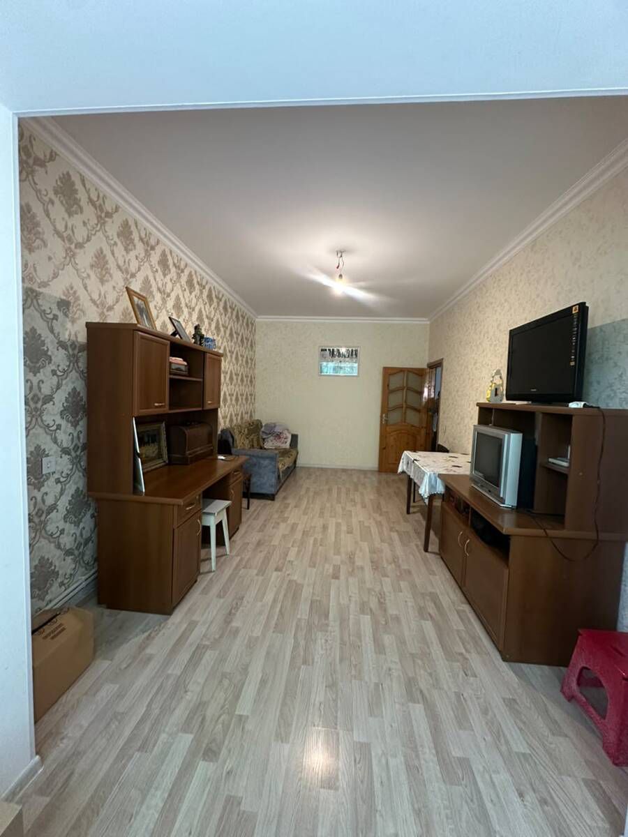 Satılır 3 otaqlı köhnə tikili 80 m² — Mənzil, Bakı (2)