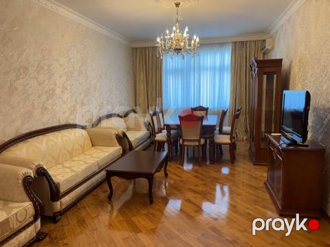 İcarəyə verilir 3 otaqlı yeni tikili 140 m²