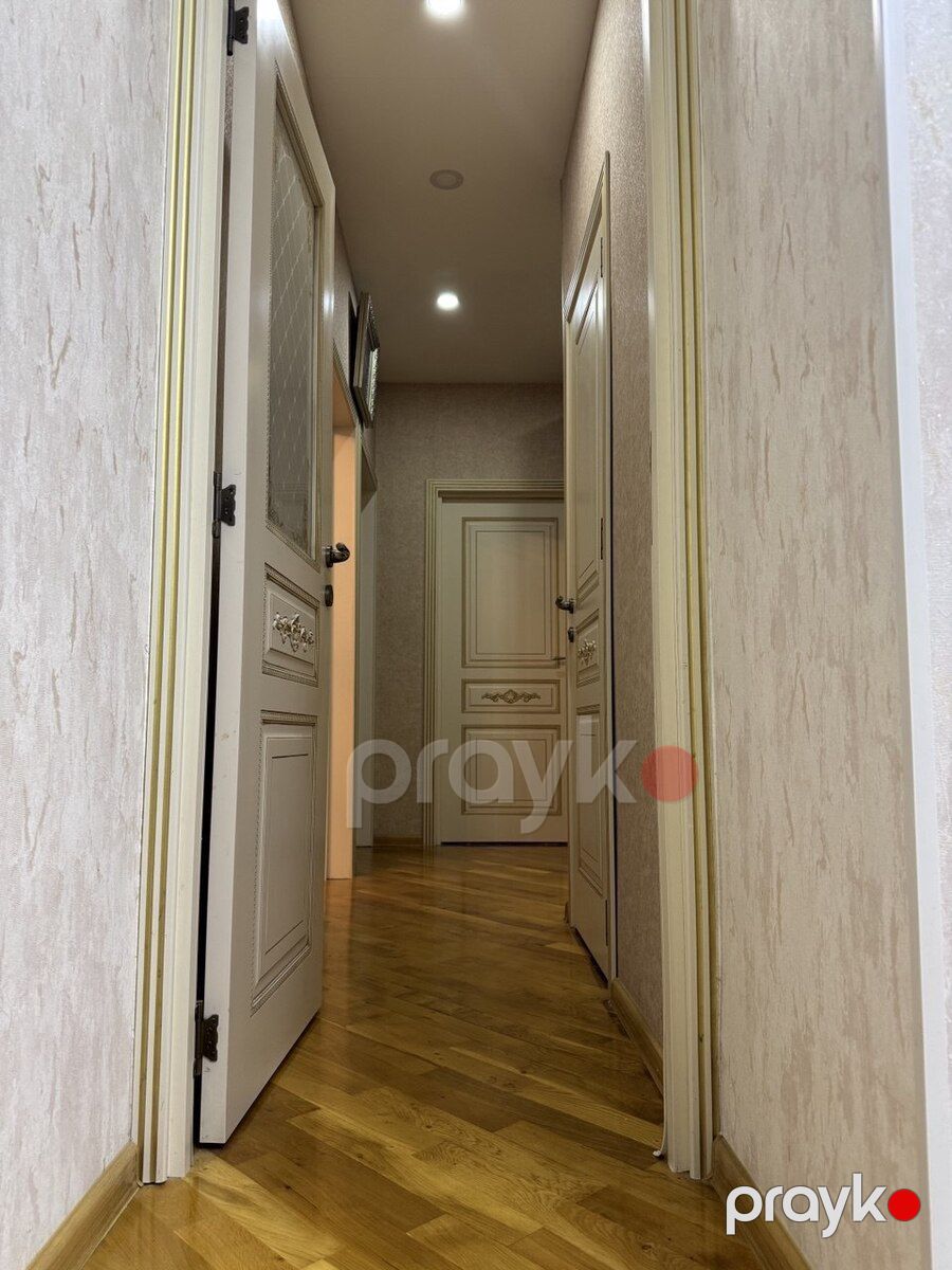 Satılır 3 otaqlı köhnə tikili 100 m² — Mənzil, Bakı (2)
