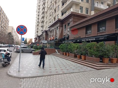 Satılır 2 otaqlı yeni tikili 76 m²